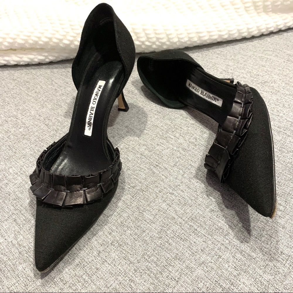 Manolo Blahnik Black Canvas Pump w/ Leather Ruffle